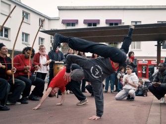 Démo sidaction - capoeira Manteiga Salagda